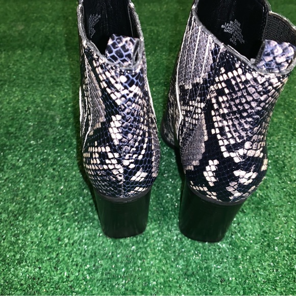 Marc Fisher Booties / Size 5.5 / Python - Picture 5 of 6
